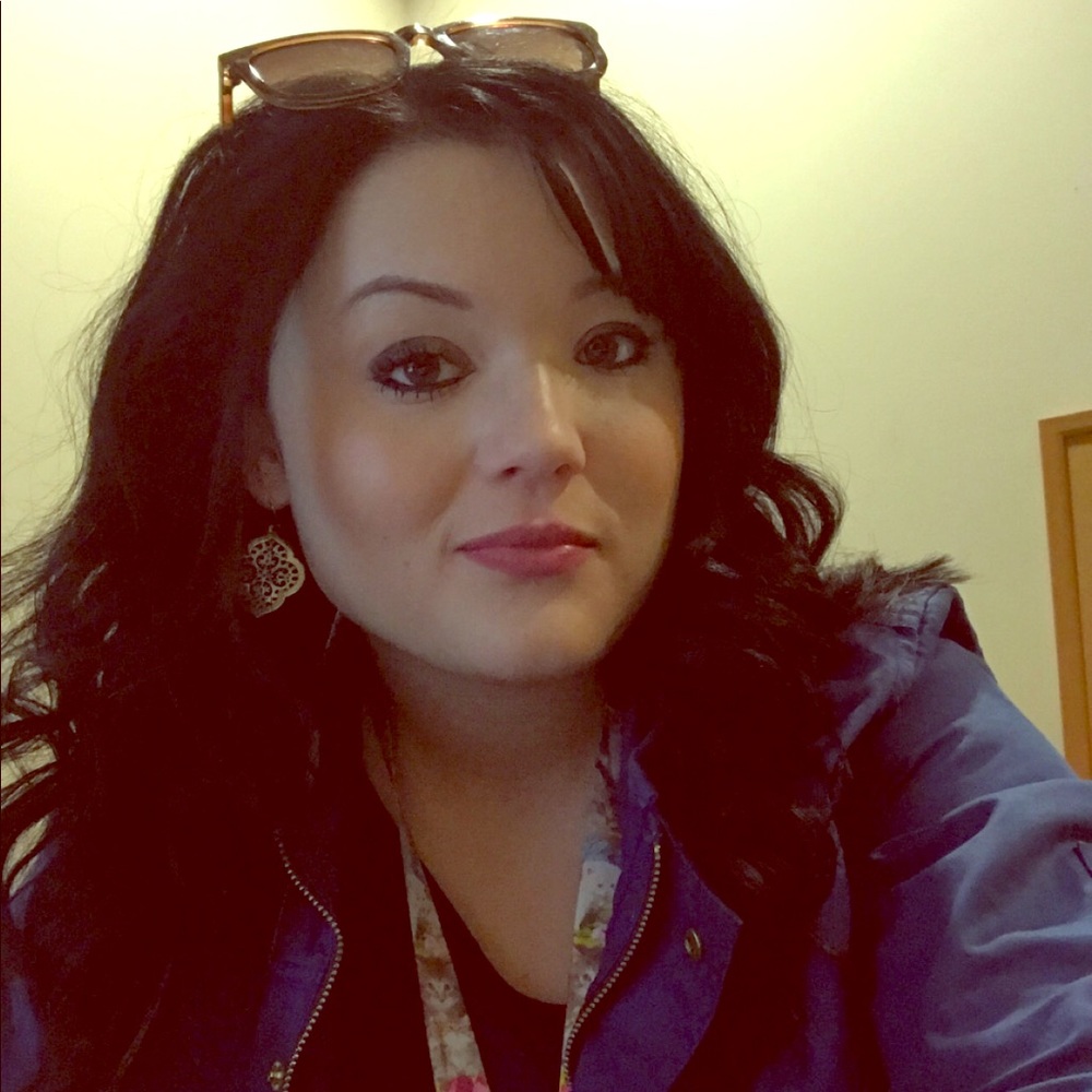 Meet your Posher, Andie